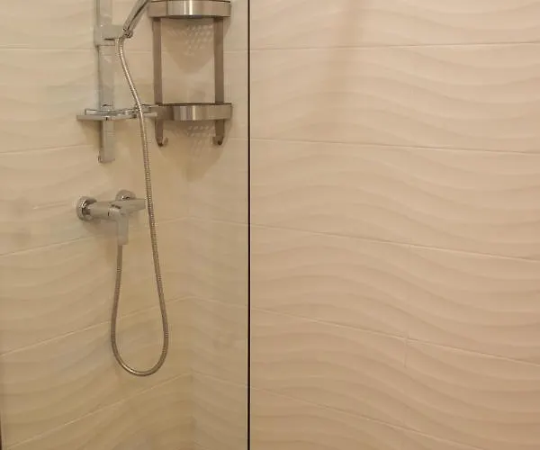 Apartment Near The Navodari